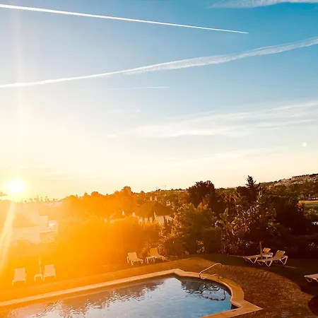 Luxe Del Golf - Brisas 아파트