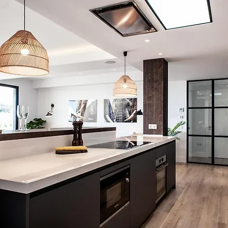 Luxe Del Golf - Brisas