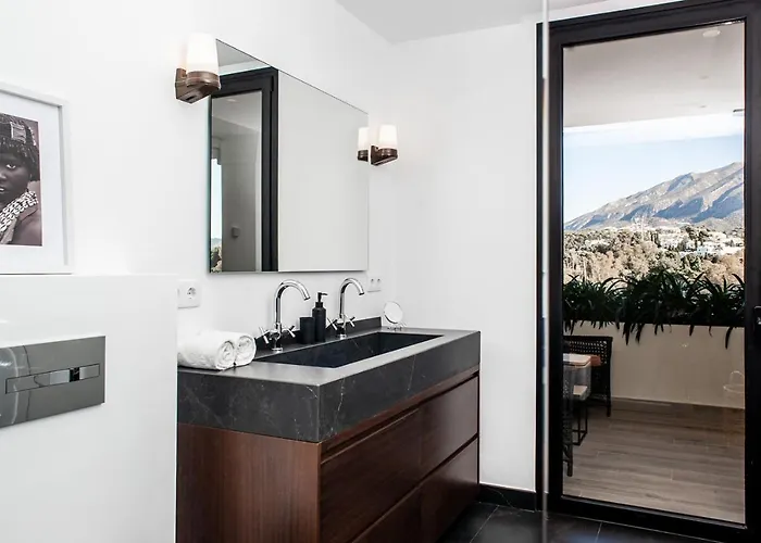 شقة Luxe Del Golf - Brisas ماربيا