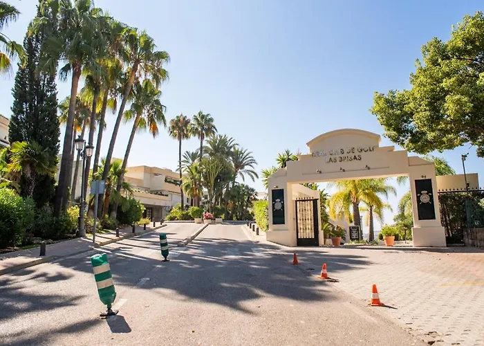 Luxe Del Golf - Brisas