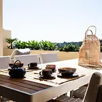 Luxe Del Golf - Brisas