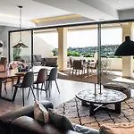 Luxe Del Golf - Brisas *