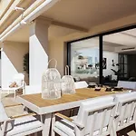 Luxe Del Golf - Brisas *