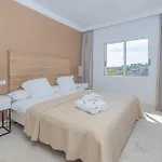 Luxe Del Golf - Brisas *